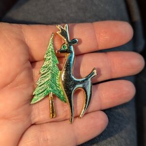 Elegant Deer and Tree Brooch - Green and Black